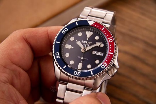 5 hãng đồng hồ nam giá từ 5 đến 10 triệu nổi tiếng tại Việt Nam