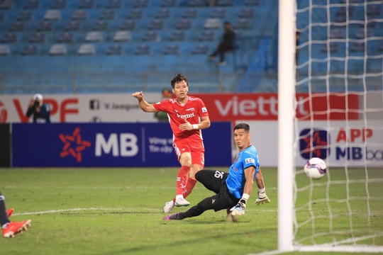 Vòng 3 V.League 2021: Nỗi buồn của SLNA và HL Hà Tĩnh