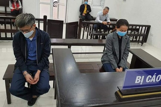 Ăn cắp dữ liệu đặt vé máy bay