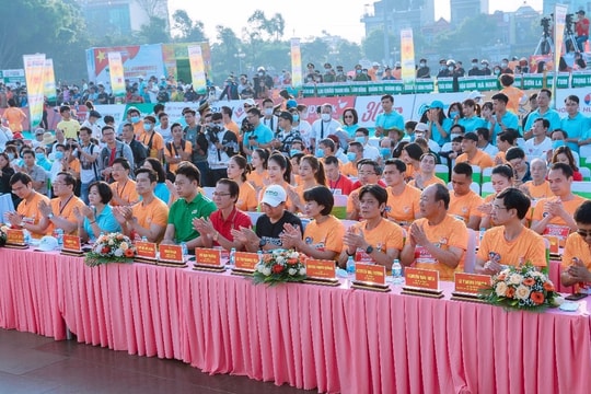 Herbalife Việt Nam hỗ trợ tổ chức Giải Tiền Phong Marathon 2021