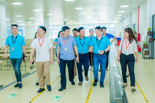 Tập trung chăm lo cho người lao động trong các doanh nghiệp