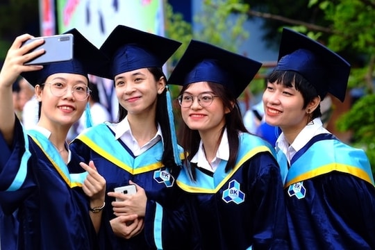 Những trường hợp sinh viên bị buộc thôi học