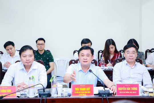 Bí thư Tỉnh ủy Thái Thanh Quý tiếp công dân phiên định kỳ tháng 4/2021