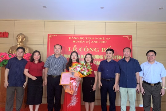 Bổ nhiệm Phó Chánh Văn phòng Huyện ủy Anh Sơn