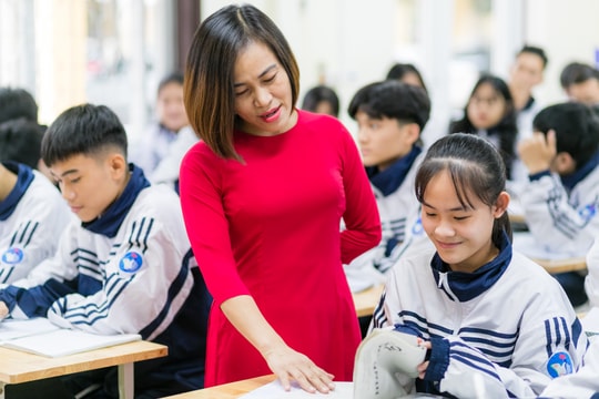 32 nhà giáo Nghệ An được phong tặng danh hiệu Nhà giáo Ưu tú