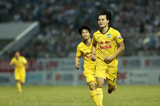 Công Phượng, Văn Toàn dẫn đầu BXH Vua phá lưới V-League; Quốc Vượng làm HLV trưởng đội hạng Nhì