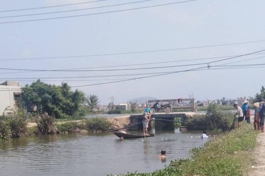 Tắm sông, bé trai học lớp 3 bị đuối nước thương tâm