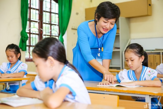 Nghệ An chính thức công bố sách giáo khoa lớp 2 và lớp 6 năm học 2021 - 2022