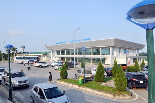 Thứ trưởng Bộ GTVT làm việc với tỉnh Nghệ An về nâng cấp mở rộng Cảng Hàng không quốc tế Vinh