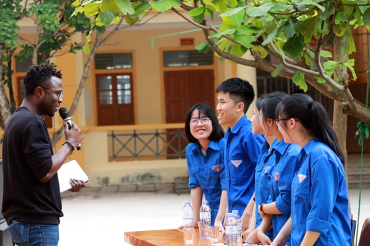 Nghệ An: Tạo tư duy mới về dạy và học ngoại ngữ trong nhà trường