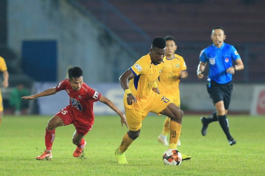 Thua Hải Phòng, Sông Lam Nghệ An xuống chót bảng xếp hạng V.League 2021