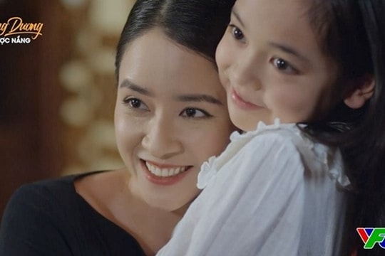 Sao nữ gây sốt khi đóng vai mẹ Cami trong 'Hướng dương ngược nắng' là ai?