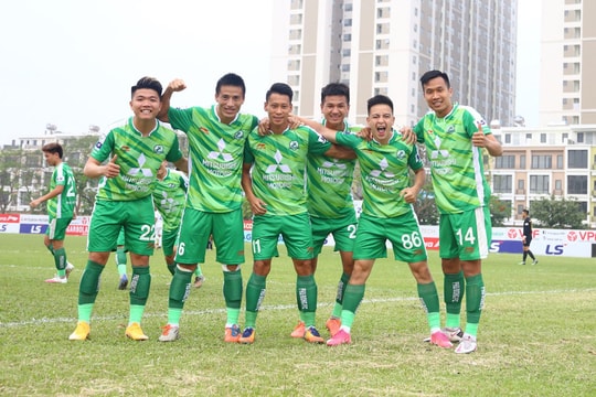 Trung vệ Hồ Khắc Lương: Trên hành trình để trở thành 'Quế Ngọc Hải đệ nhị'