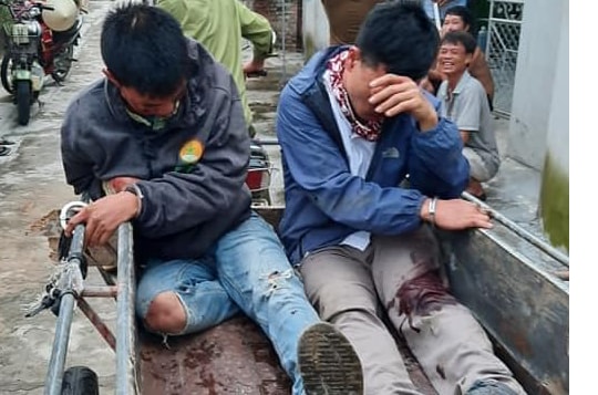 Nghệ An: Người dân mật phục, bắt giữ hai ‘cẩu tặc’