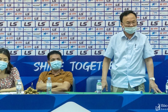 Video: Ông Nguyễn Hồng Thanh - TGĐ Sông Lam Nghệ An tiết lộ về 3 nhà tài trợ đang tìm hiểu đội bóng