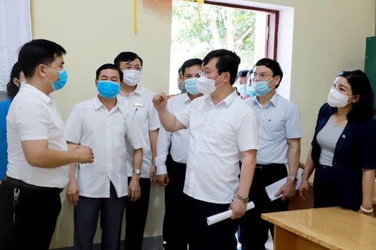 Video: Chủ tịch UBND tỉnh Nguyễn Đức Trung kiểm tra công tác chuẩn bị bầu cử tại huyện Nam Đàn ​