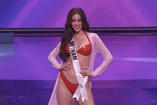 Màn trình diễn bikini tỏa sáng của Khánh Vân ở bán kết Miss Universe