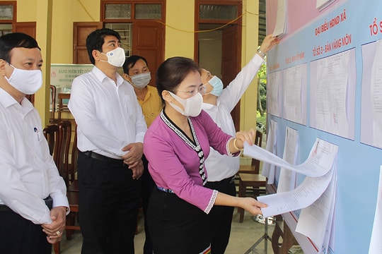 Không khí chuẩn bị bầu cử sớm ở huyện miền núi Con Cuông