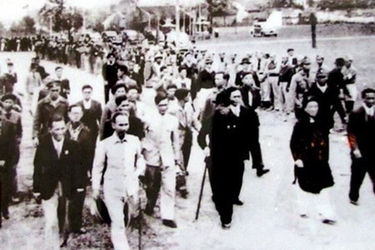 Ngày Tổng tuyển cử đầu tiên: Mãi lắng sâu trong ký ức dân tộc