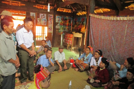 Luật tục đòi lại sính lễ và tiền thách cưới của người Thái khi ly hôn