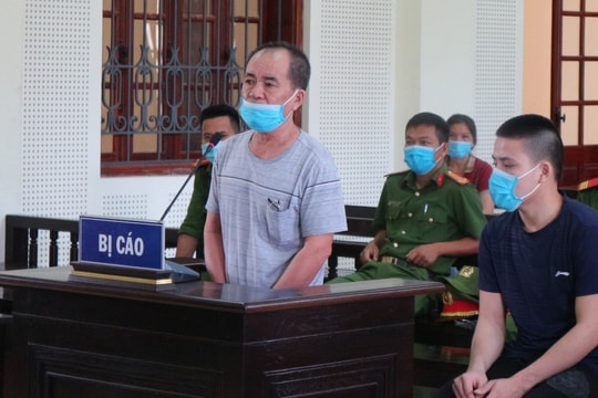 Người đàn ông ở Nghệ An khai với tòa 'mua ma túy để chữa bệnh ung thư'