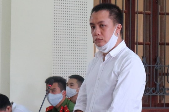 Do nợ nần, giám đốc công ty ở Nghệ An làm giả đăng ký ô tô đem cầm cố  