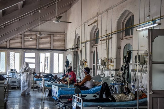 Khủng hoảng Covid-19 tồi tệ ở Ấn Độ khiến hơn 500 bác sĩ tuyến đầu tử vong 