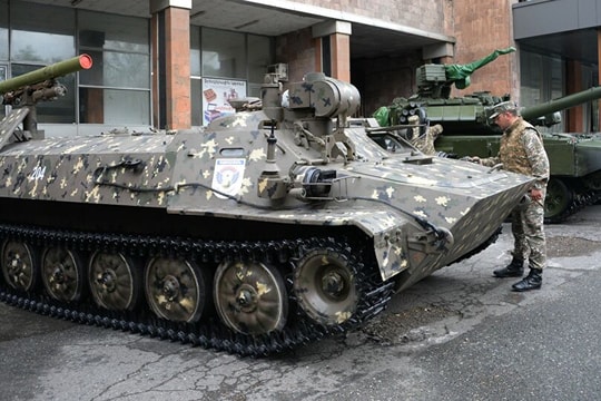 Nga chế tạo tổ hợp robot tấn công hạng nặng Shturm để phục vụ chiến đấu trong thành phố