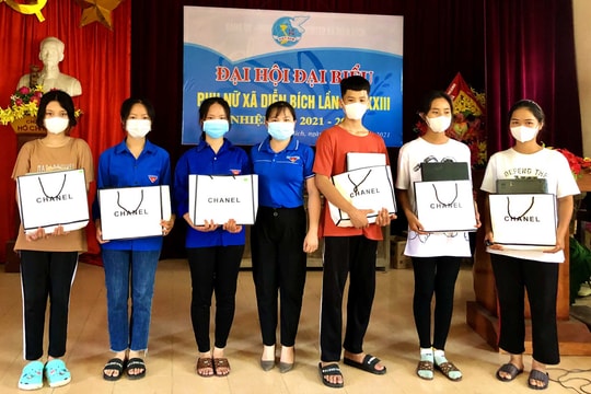 Hỗ trợ laptop, máy tính bảng cho học sinh ôn thi trong thời gian giãn cách xã hội