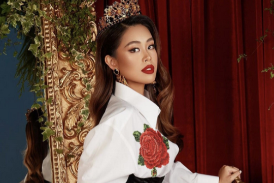 Tiên Nguyễn đẹp 'gây mê' diện thời trang sang chảnh khi ở nhà tránh dịch