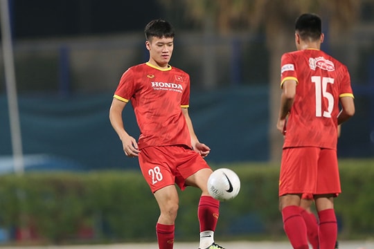 Việt Nam 1-1 Jordan: Văn Toản cứu thua từ chấm penalty; Hoàng Đức thay Hùng Dũng, tại sao không?