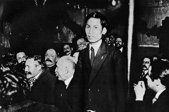 Những mốc quan trọng trong hành trình tìm đường cứu nước của Chủ tịch Hồ Chí Minh