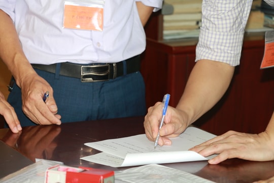 Giám đốc Sở Giáo dục và Đào tạo Nghệ An: Không có việc 'rò rỉ' đề thi môn Ngữ văn lớp 10 