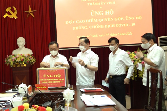 Thành ủy Vinh phát động ủng hộ Quỹ phòng chống Covid-19 