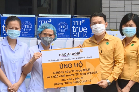 BAC A BANK ủng hộ 46 tỷ đồng vào Quỹ Vắc-xin phòng, chống Covid-19