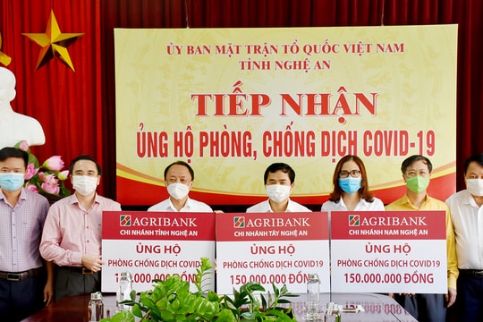 Ủy ban MTTQ tỉnh Nghệ An tiếp nhận trên 16 tỷ đồng ủng hộ Quỹ phòng, chống Covid-19