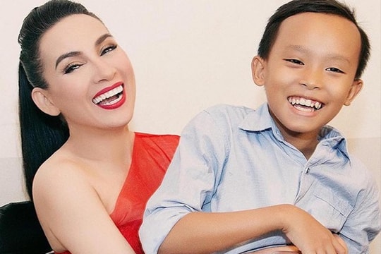 Ồn ào chuyện con nuôi ở showbiz Việt 