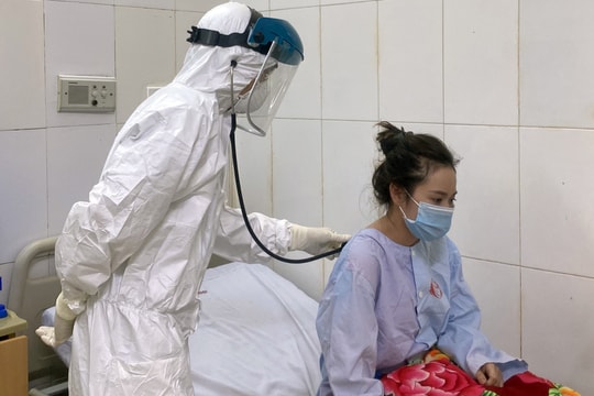 Bệnh viện HNĐK Nghệ An thực hiện tốt công tác điều trị, hỗ trợ phòng, chống dịch Covid-19