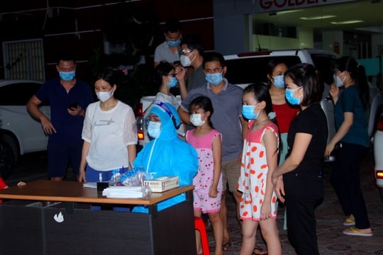 Khẩn trương truy vết các F1, F2 của bệnh nhân Covid-19 ở Diễn Châu