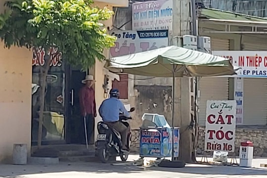 Yên Thành dừng các dịch vụ không thiết yếu để chống dịch