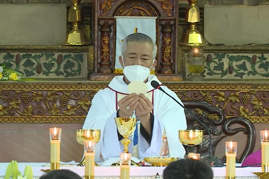 Giáo phận Vinh dừng mọi hoạt động tôn giáo để phòng chống dịch Covid-19