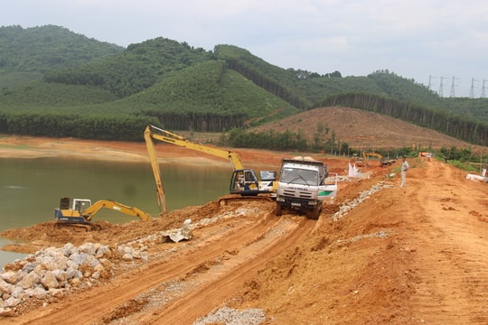 Nghệ An yêu cầu người đứng đầu cam kết bằng văn bản về tiến độ giải ngân vốn đầu tư công