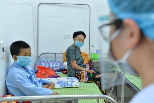 Nghệ An: 'Lượng máu dự trữ không trụ quá 5 ngày do Covid-19 bùng phát'