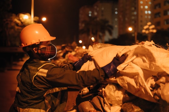 Lặng lẽ mưu sinh trong mùa dịch