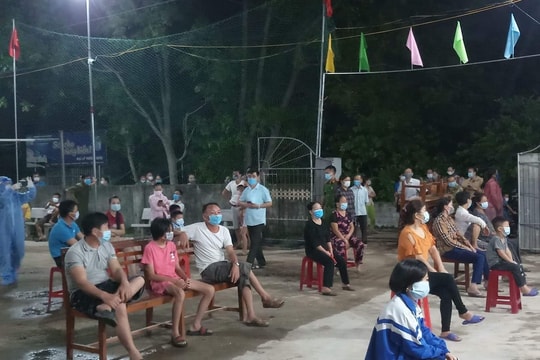 Phong tỏa 1 thôn và khẩn cấp truy vết F1 trong đêm tại TX Hoàng Mai