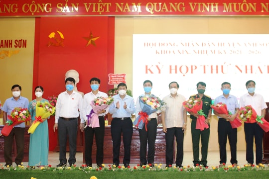 HĐND huyện Anh Sơn khóa XIX bầu các chức danh chủ chốt