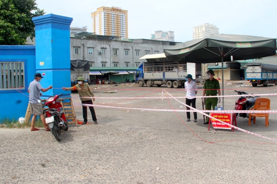 Thanh Chương tạm dừng hoạt động nhiều khu chợ để phòng dịch Covid-19