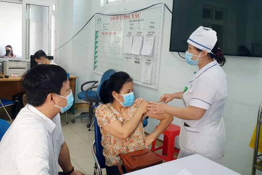 Nghệ An: Đề nghị tiêm, xét nghiệm Covid-19 cho thí sinh và lực lượng phục vụ thi tốt nghiệp THPT