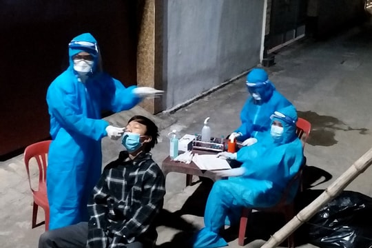  Phong tỏa 9 hộ dân phường Đông Vĩnh sau khi có ca bệnh dương tính