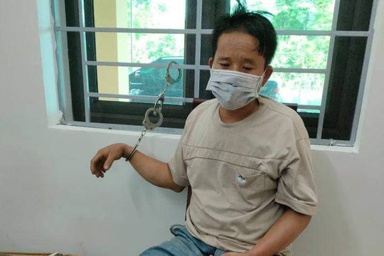 Bắt đối tượng trang bị súng tự chế buôn bán lẻ ma túy